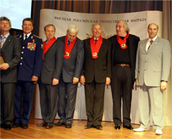 Награждение Н. Левашова орденом «Гордость России», 2008